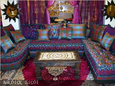 تستطيع أن ترى الصورة بحجمها الطبيعي بعد الضغط عليها