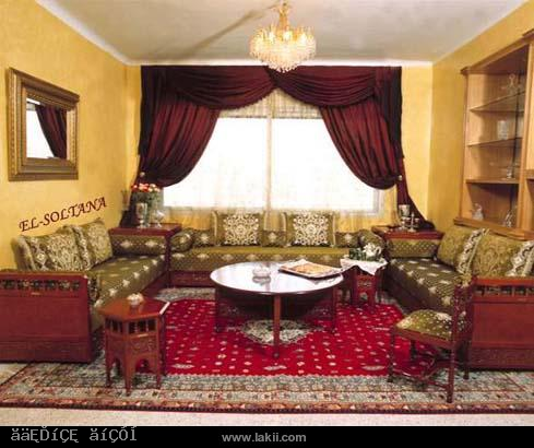 تستطيع أن ترى الصورة بحجمها الطبيعي بعد الضغط عليها